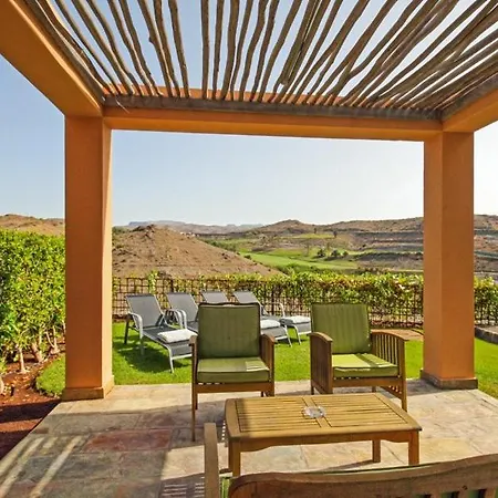 Maspalomas Sleeps 4 Pool Air Con Wifi *